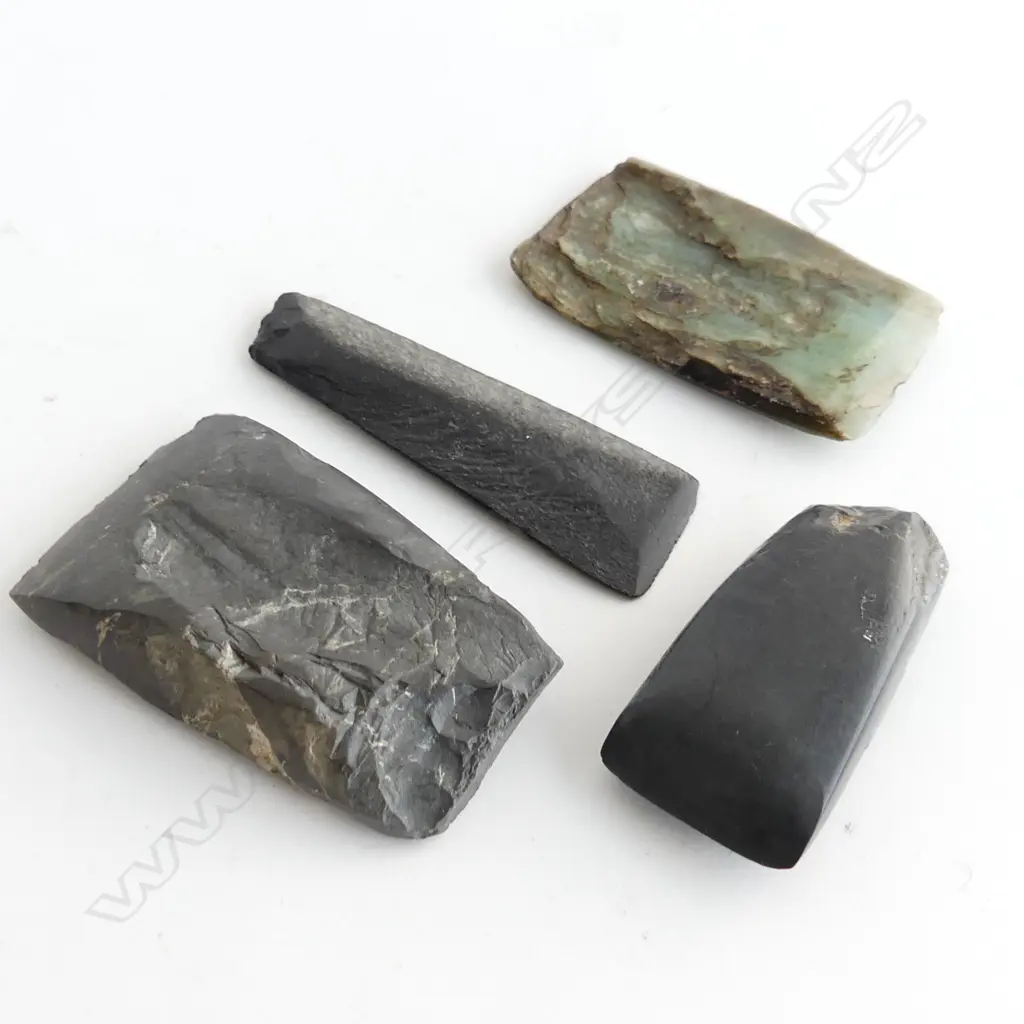 Four small Māori pre-European small toki, Image 1++